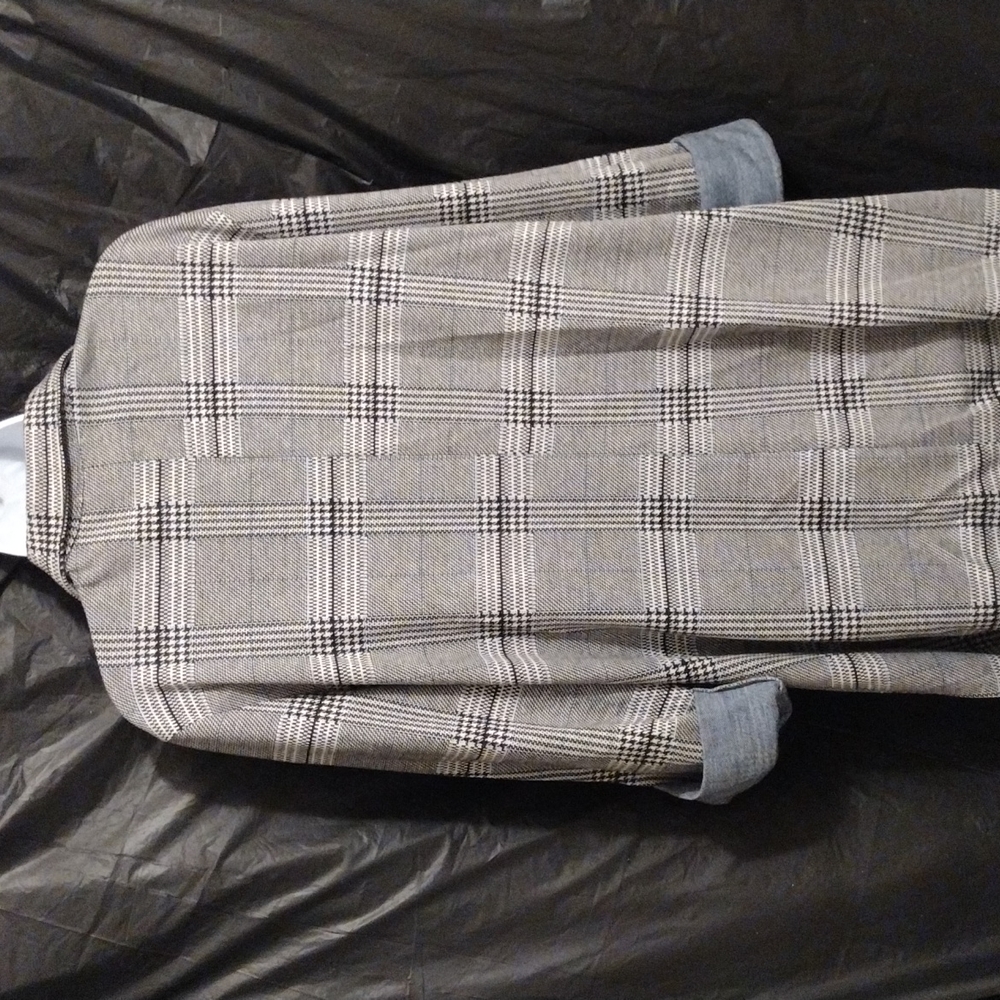 Ophelia Roe black and white open front long blazer - Picture 3 of 7